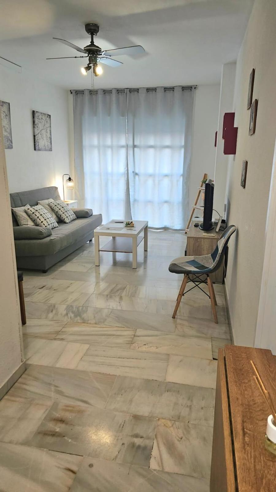 Ideal Holiday Apartment One Bedroom City Center 말라가 외부 사진